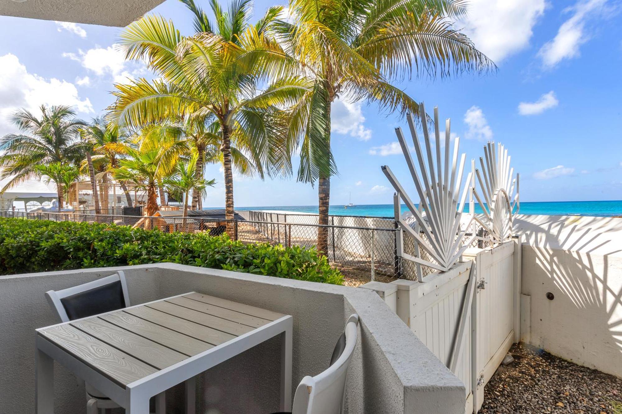 Maho Beach House - Petite Studio - Beach Access Zewnętrze zdjęcie
