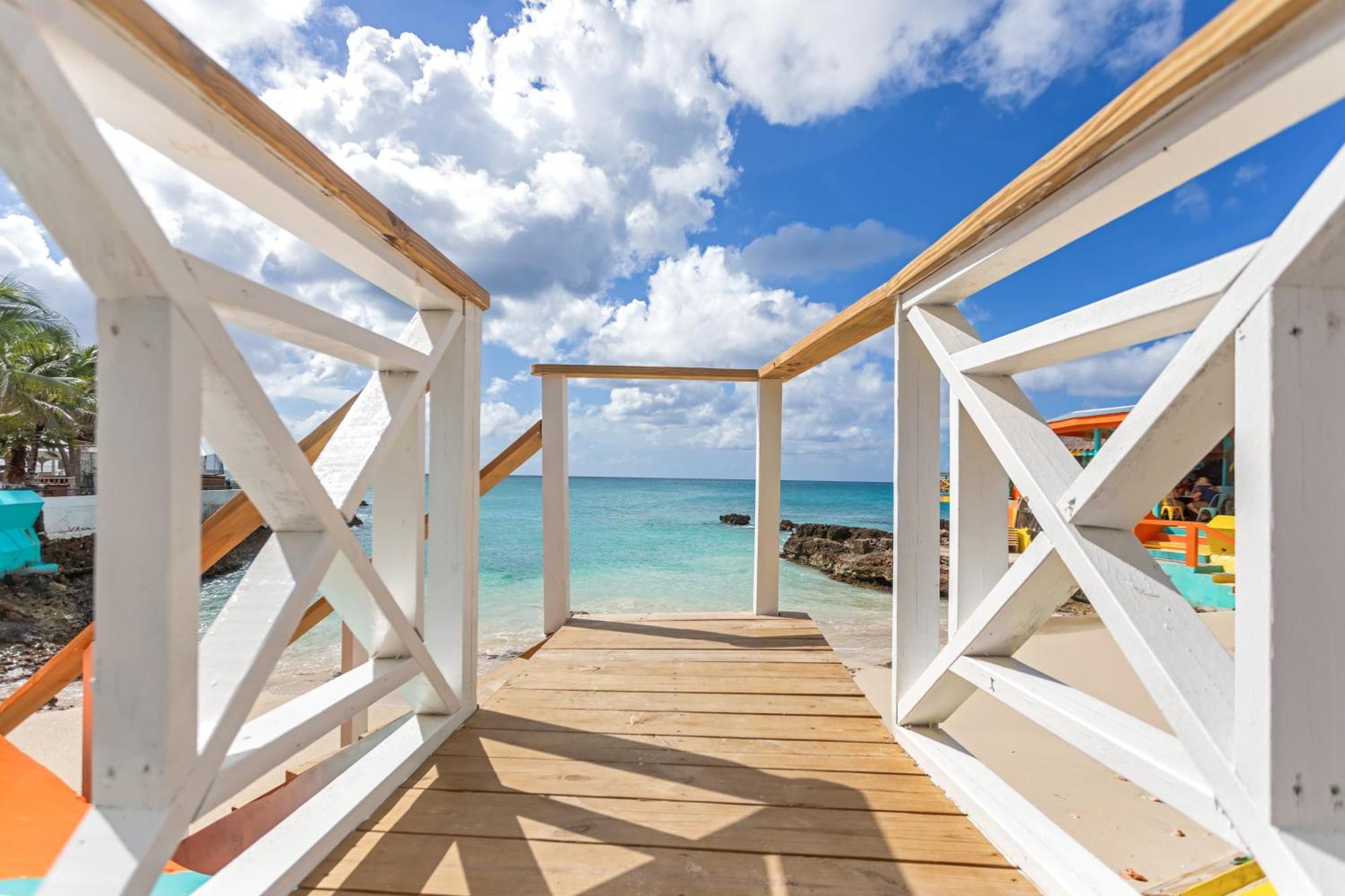 Maho Beach House - Petite Studio - Beach Access Zewnętrze zdjęcie